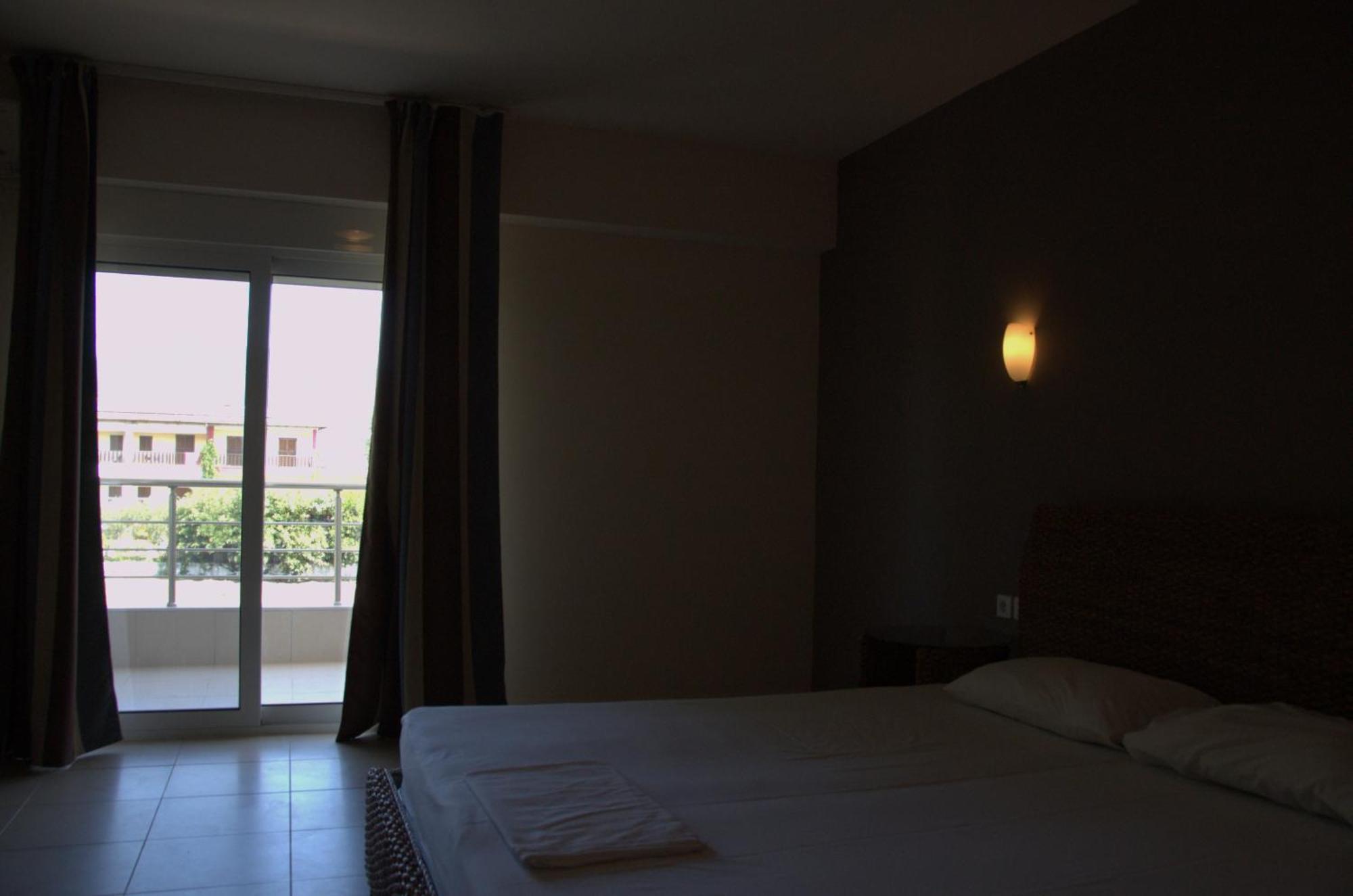 Hotel Sarti Beach المظهر الخارجي الصورة