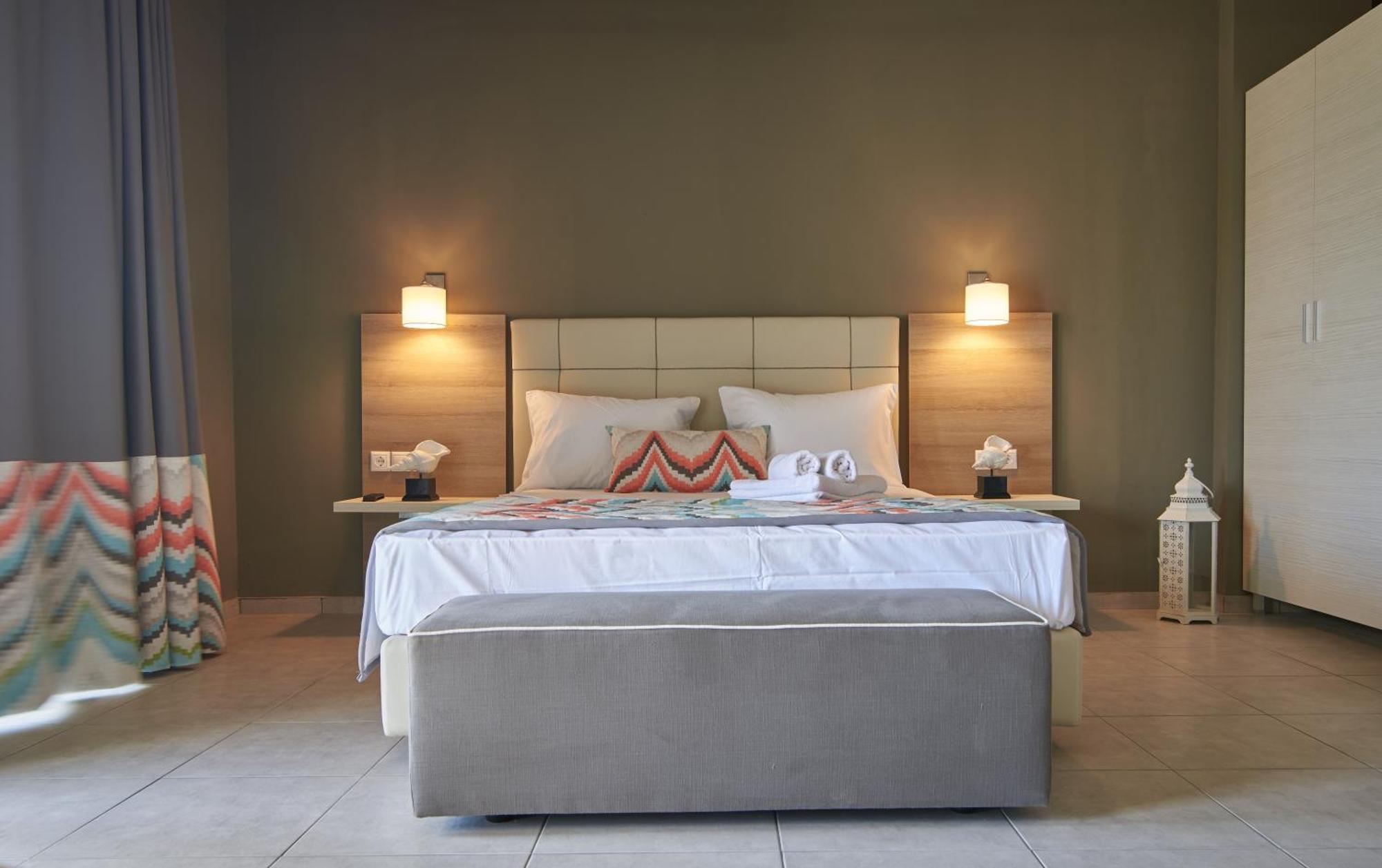 Hotel Sarti Beach الغرفة الصورة